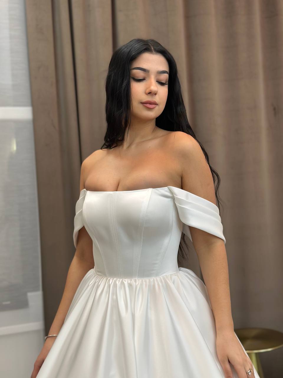 Classic Off-Shoulder Satin Wedding Dress | Elegant Princess Ball Gown in Ivory