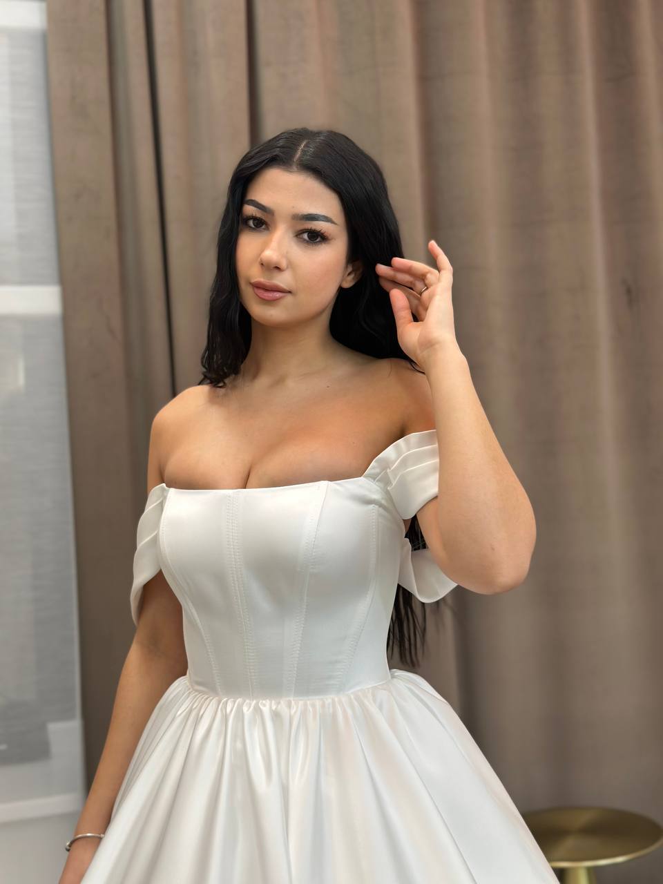Classic Off-Shoulder Satin Wedding Dress | Elegant Princess Ball Gown in Ivory