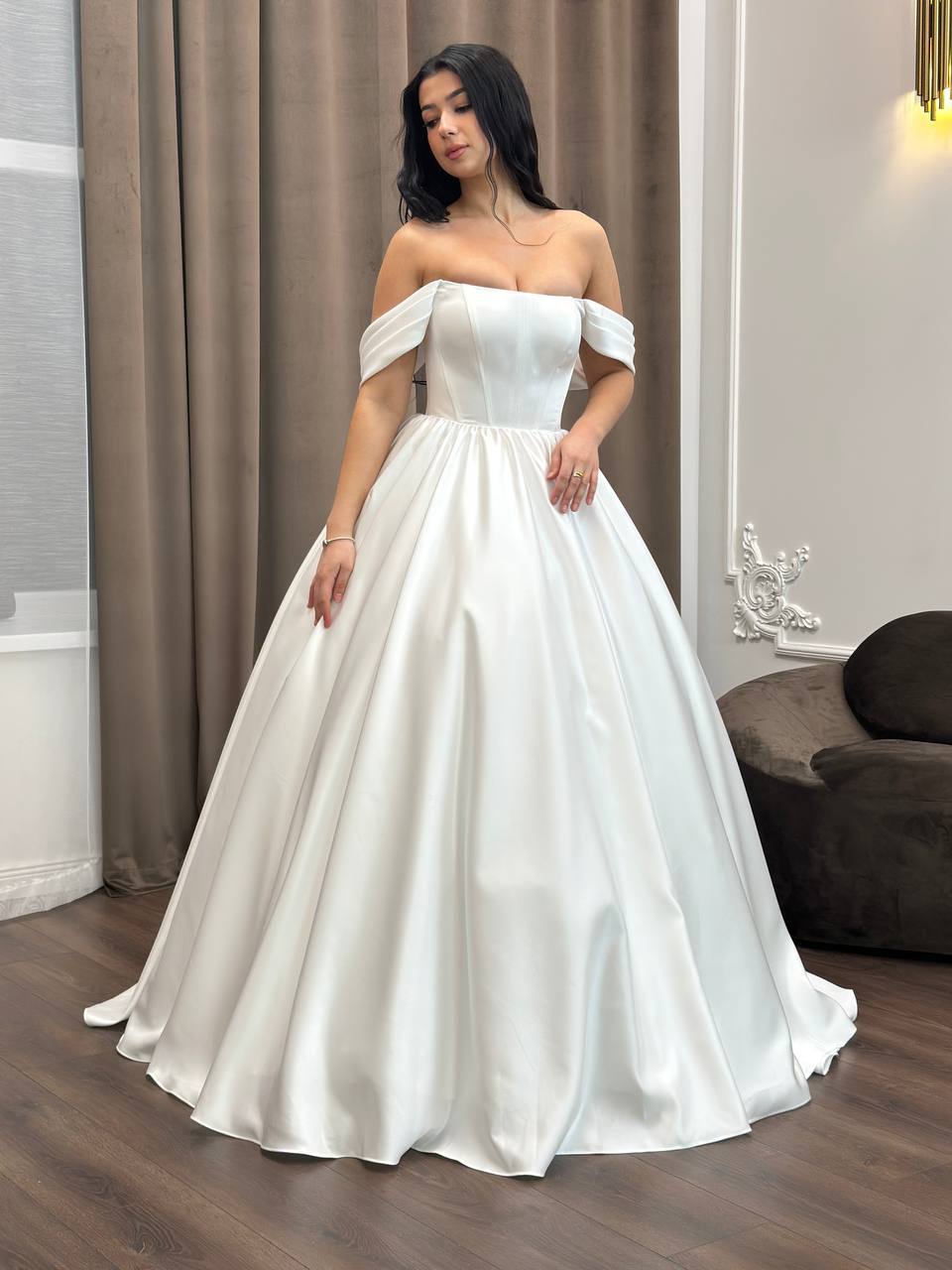 Classic Off-Shoulder Satin Wedding Dress | Elegant Princess Ball Gown in Ivory