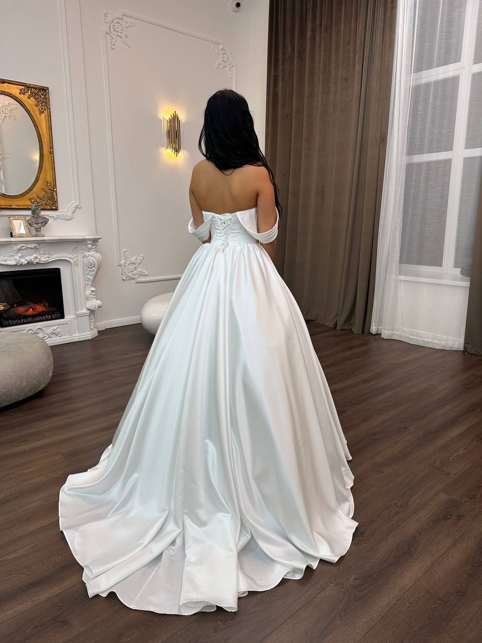 Classic Off-Shoulder Satin Wedding Dress | Elegant Princess Ball Gown in Ivory