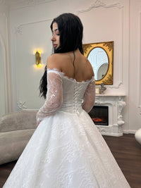 Romantic Lace Off-Shoulder Wedding Dress | Princess Ball Gown with Long Sleeves