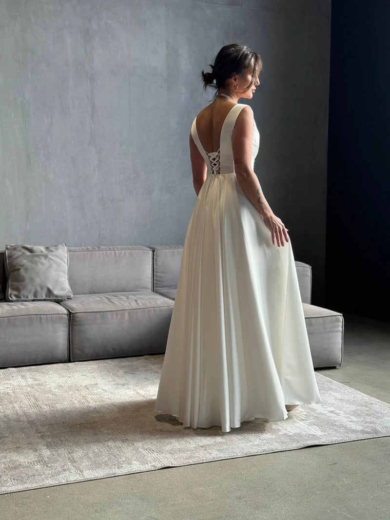 Minimalist Wedding Dress with Deep V-Neck | Fairytale Lace Corset | Satin Boho Bridal Gown