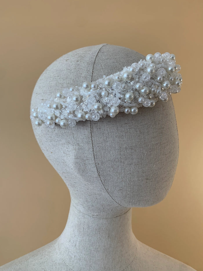 Bridal Pearl Hair Piece | White Pearl Wedding Headband | Elegant Hair Accessory for Bride