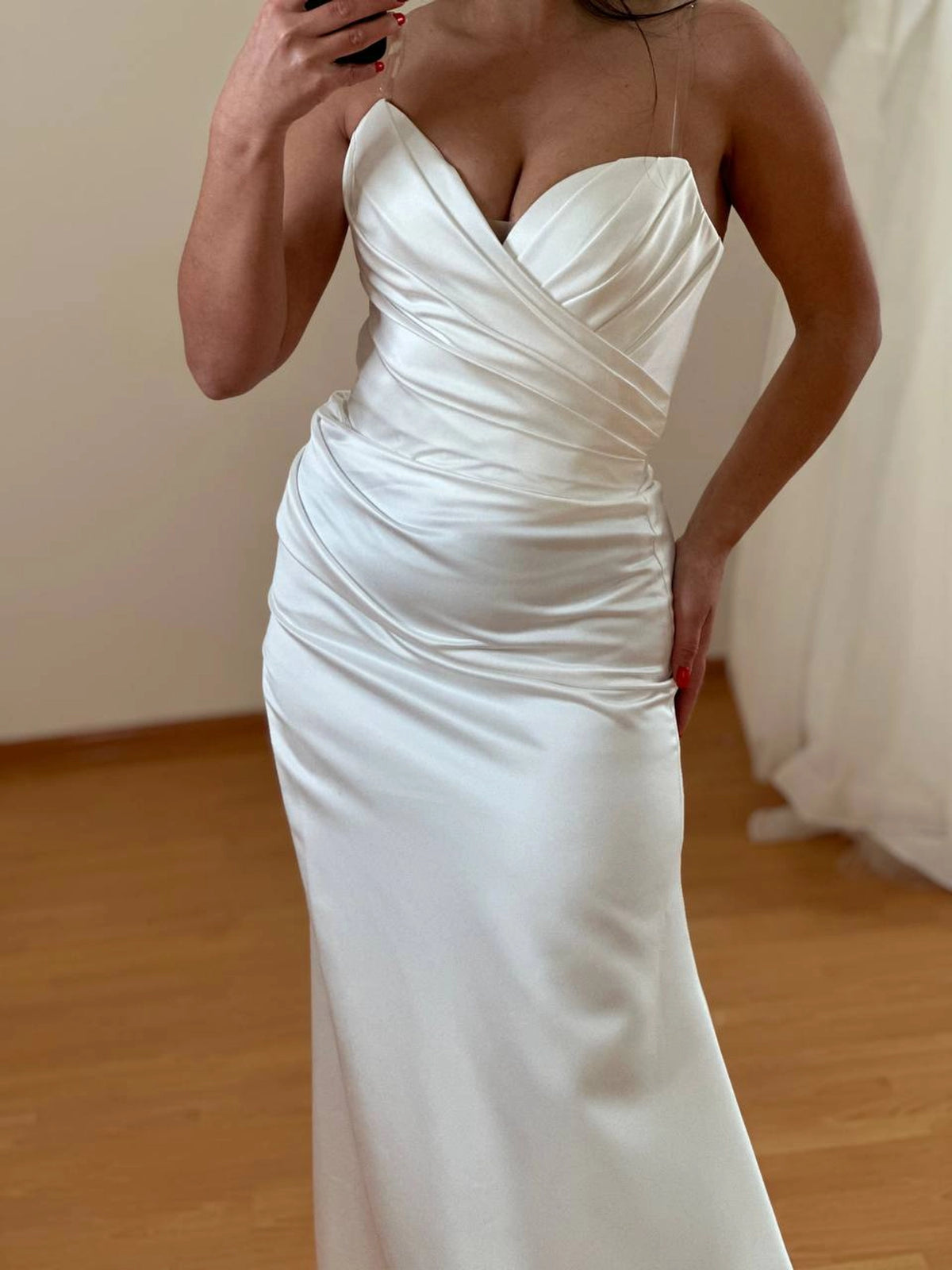 Ivory Wedding Dress in Pure Silk | Elegant Handmade Bridal Gown