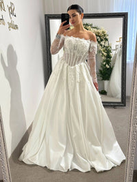 Chantilly Evening Dress with Beaded Corset & Satin Skirt | 3D Floral Pleated Gown | Elegant Occasion Wear