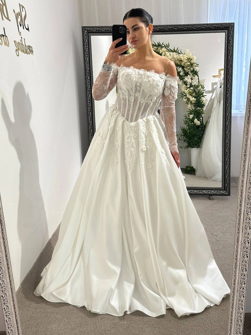 Chantilly Evening Dress with Beaded Corset & Satin Skirt | 3D Floral Pleated Gown | Elegant Occasion Wear