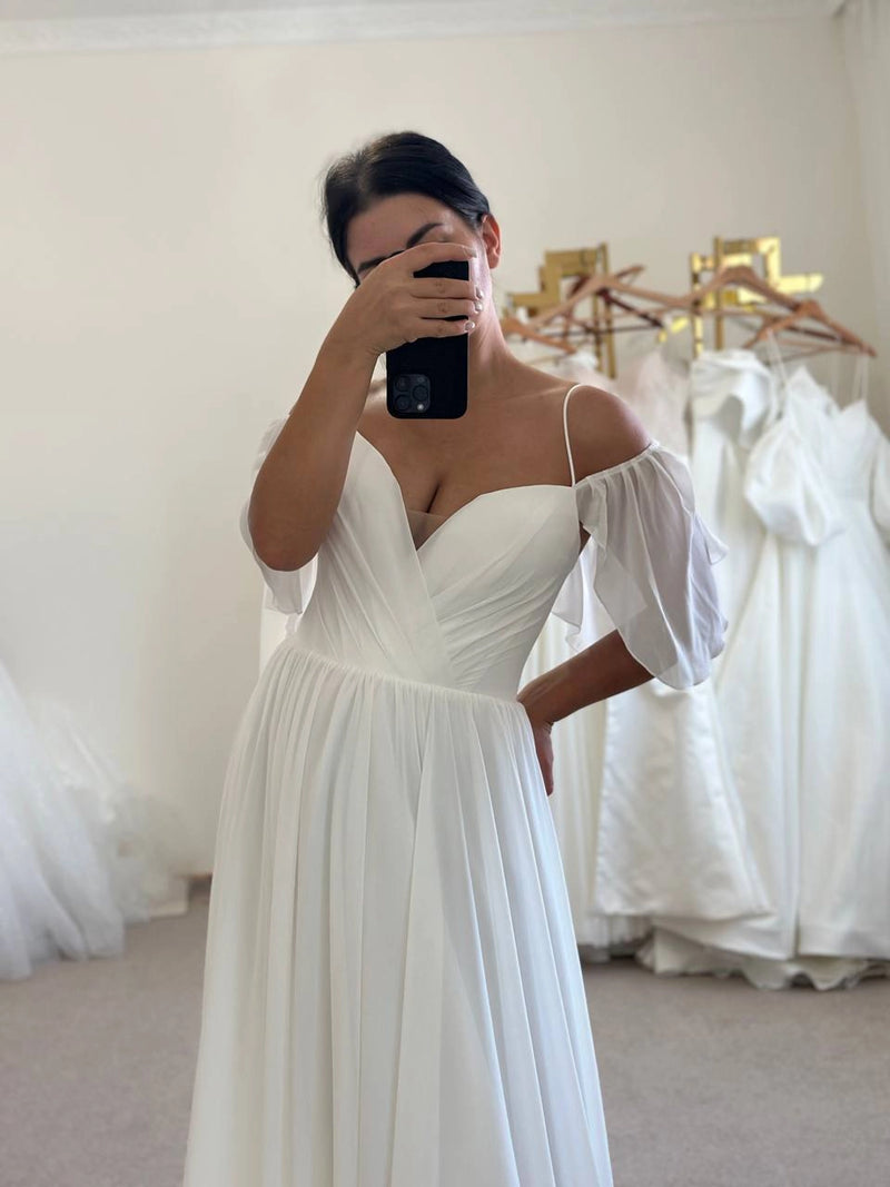 Elegant V-Neck Long Sleeve Dress for Women | Braided Detail | Figure-Hugging Formal Gown