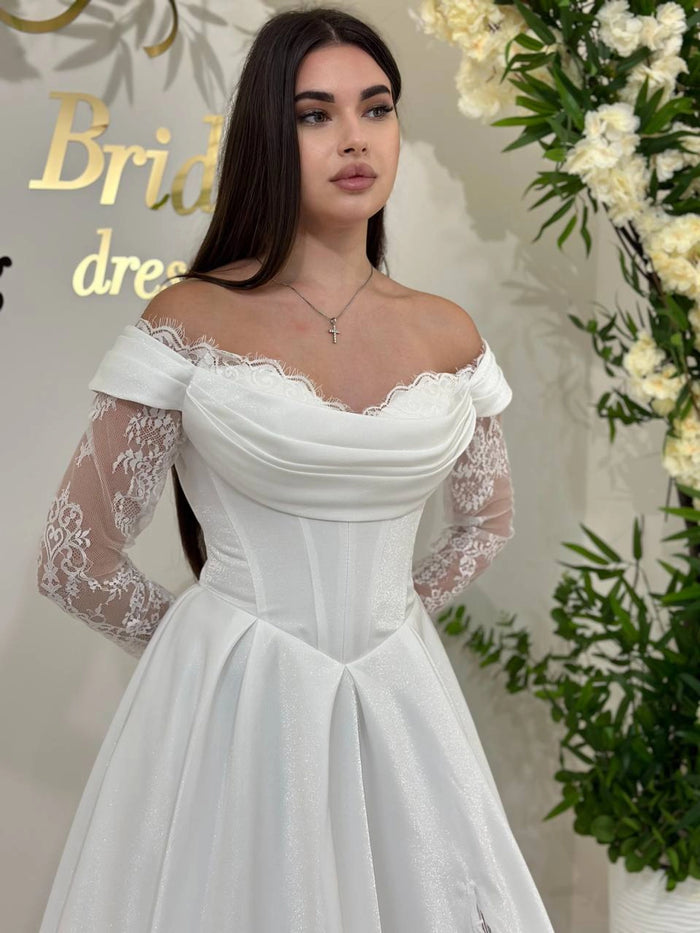 Wedding Dress with Lace Corset & Satin Gown | Winter Bridal Gown | Romantic Fairytale Reception Dress