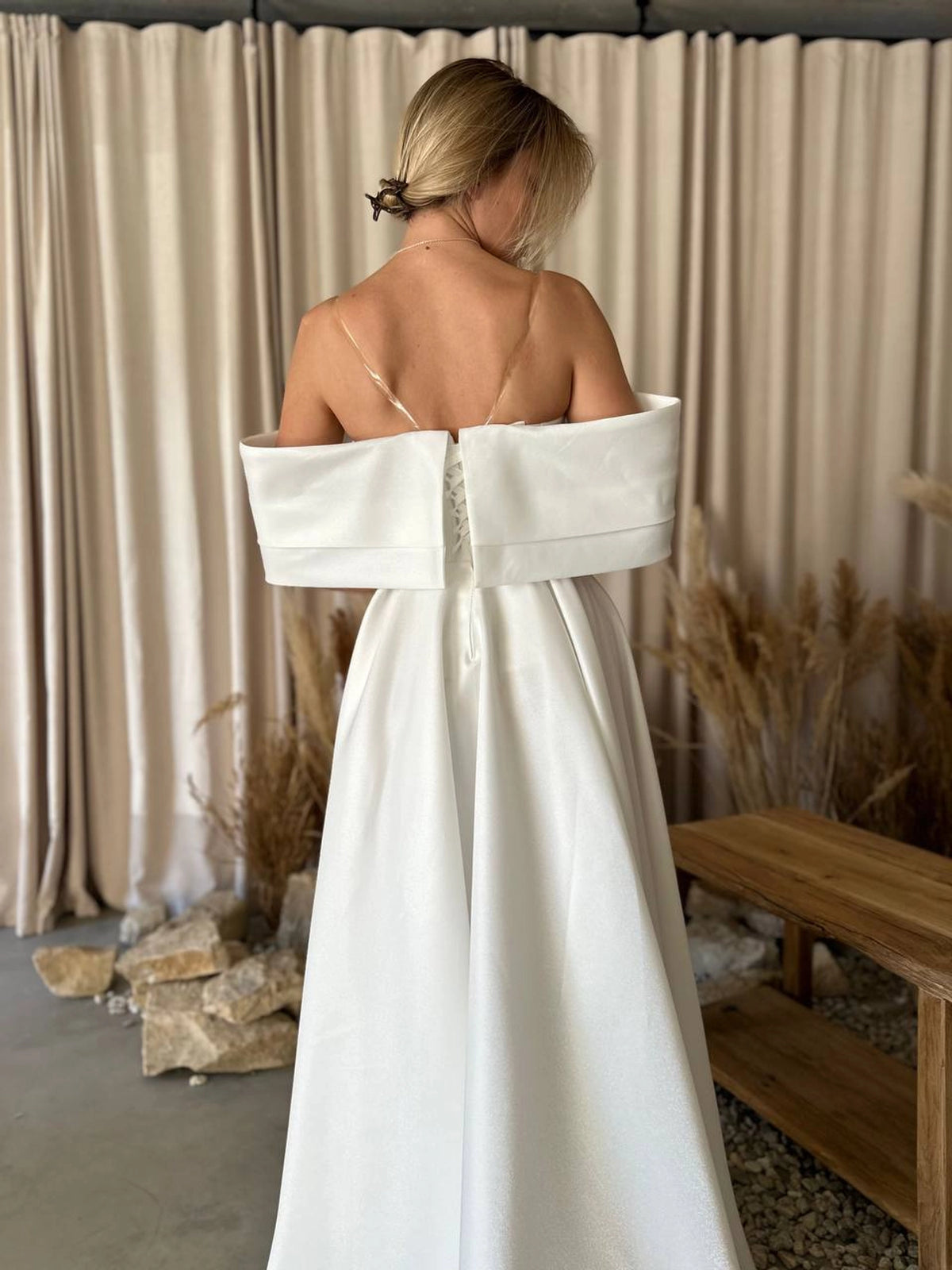 Architectural Wedding Dress with Draped Collar | Voluminous Skirt | Deep Neckline Bodice