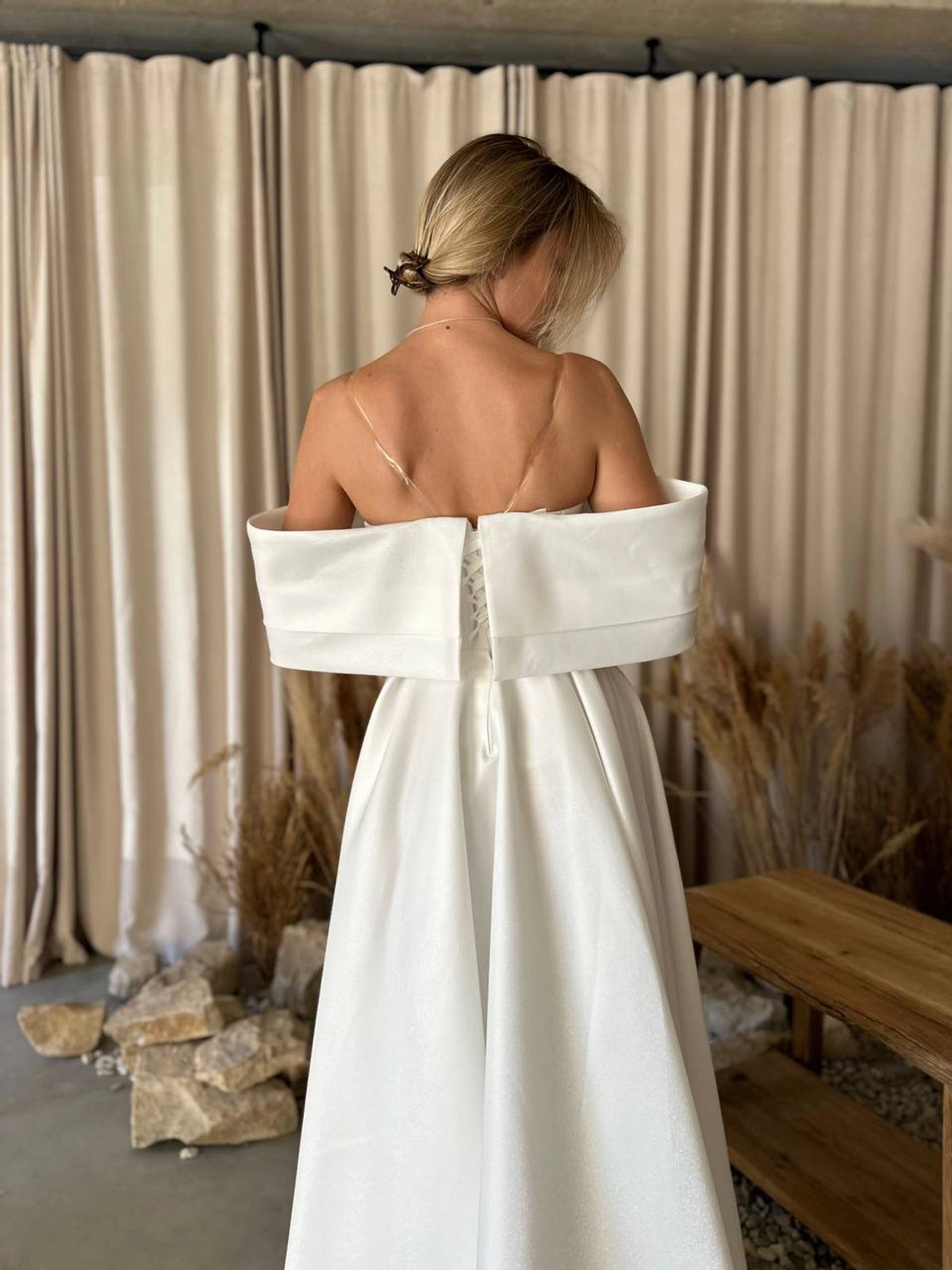 Architectural Wedding Dress with Draped Collar | Voluminous Skirt | Deep Neckline Bodice