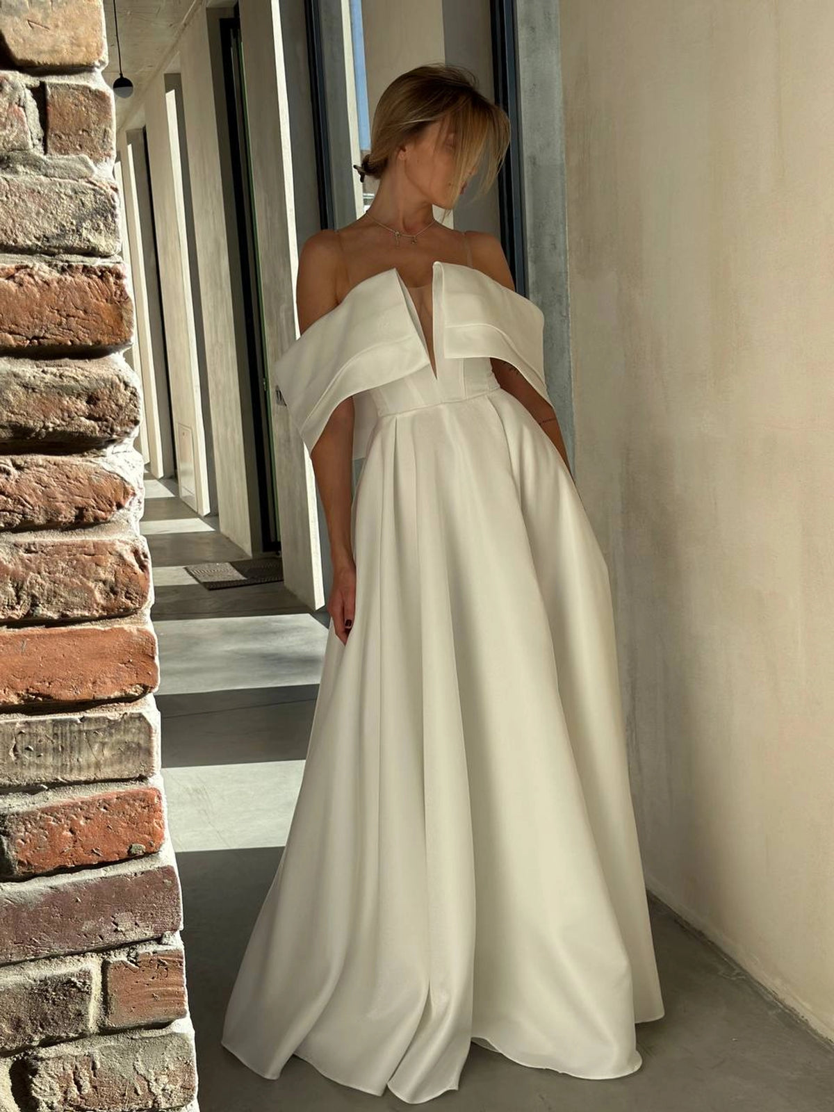 Architectural Wedding Dress with Draped Collar | Voluminous Skirt | Deep Neckline Bodice