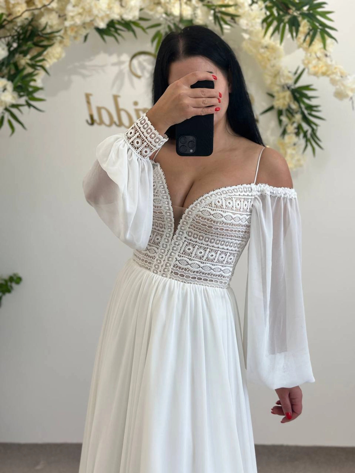 Geometric Lace Deep V-Neck Wedding Dress | Elegant A-Line Skirt