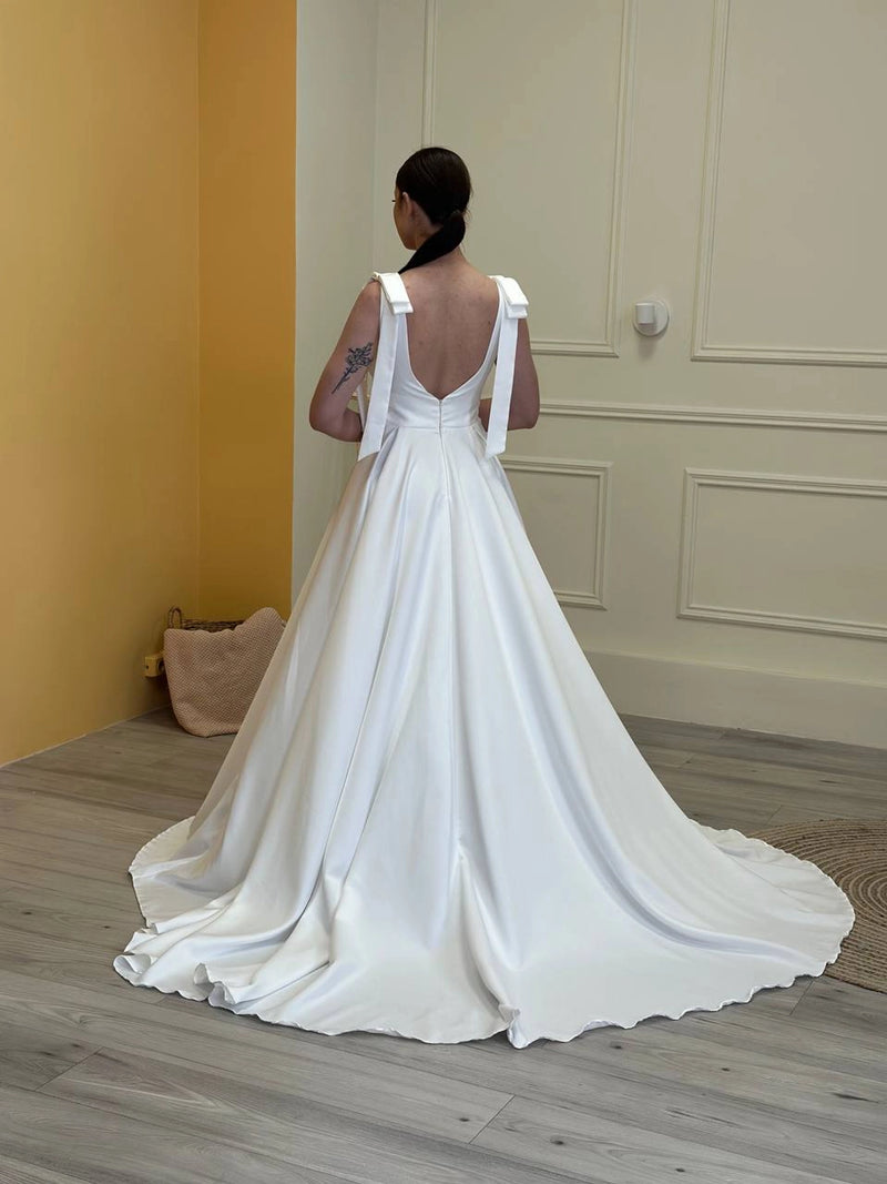 Royal Satin Wedding Dress with Train | Shoulder Bow Details | Elegant Minimalist Bridal Gown