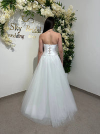 Wedding Corset in Mikado Fabric | Pulled-Back Detail | Stitched Seam Bridal Top | Elegant Wedding Attire