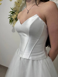 Wedding Corset in Mikado Fabric | Pulled-Back Detail | Stitched Seam Bridal Top | Elegant Wedding Attire