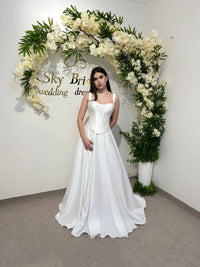 Bridal Corset in Mikado Fabric | Wedding Top with Pulled-Back Detail | Stitched Seam Corset